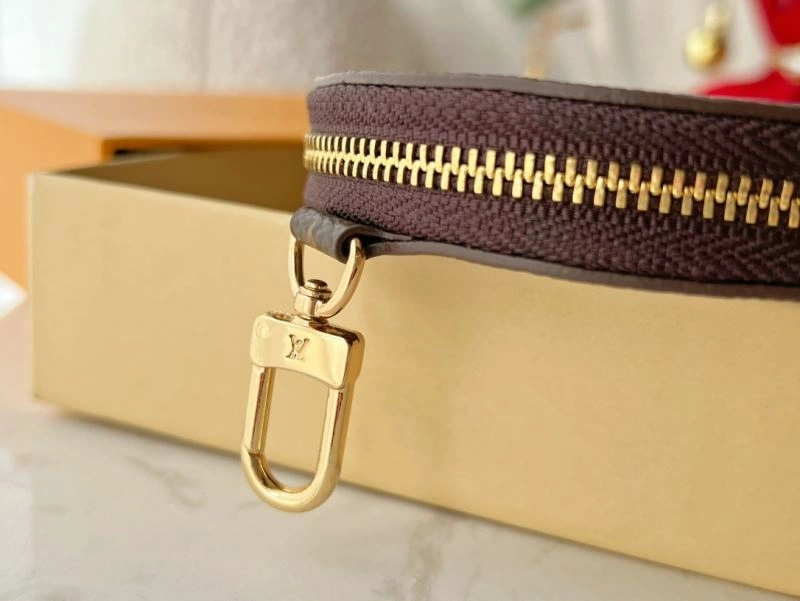 Louis Vuitton Ornaments SoftTouch 269944