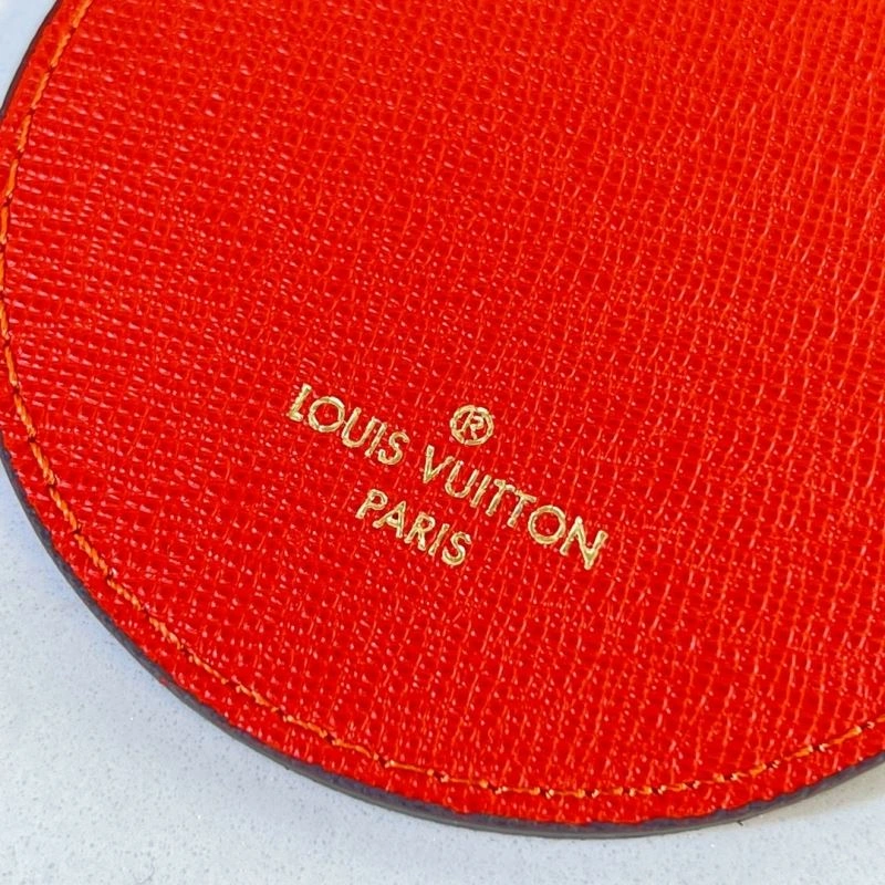 MultiPurpose Louis Vuitton Ornaments 269939