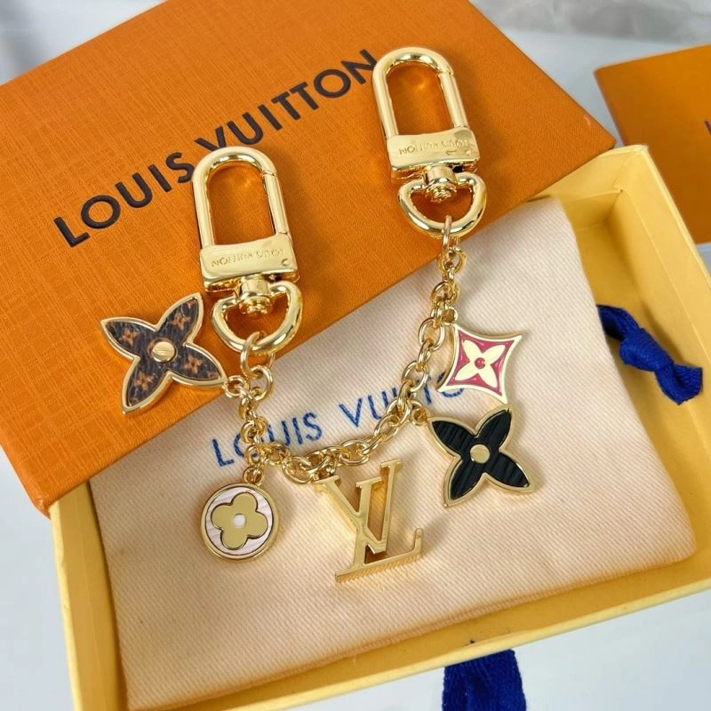 Trendsetting Louis Vuitton Ornaments 269928