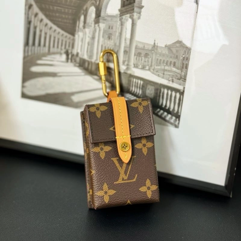 Minimalist Louis Vuitton Ornaments 269948