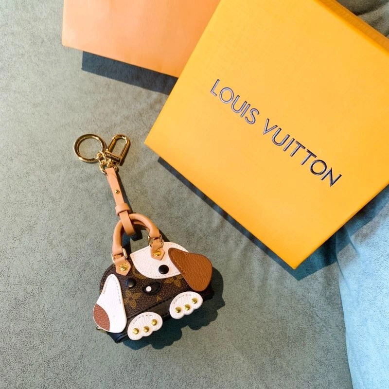 Louis Vuitton Ornaments Breathable 269926