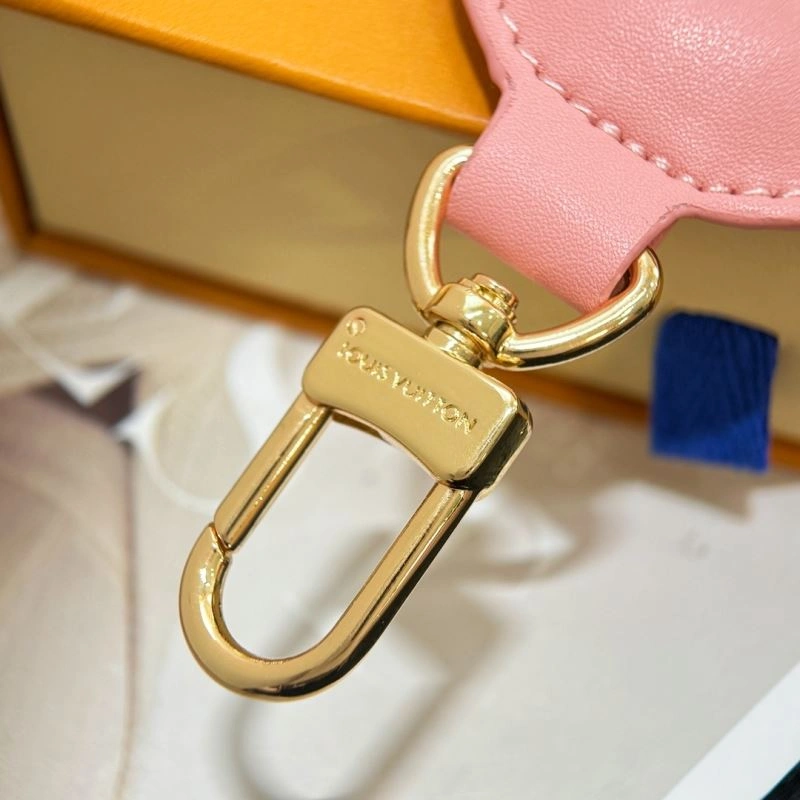 HighPerformance Louis Vuitton Ornaments 269947