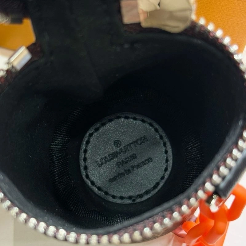 Louis Vuitton Ornaments SoftTouch 269916