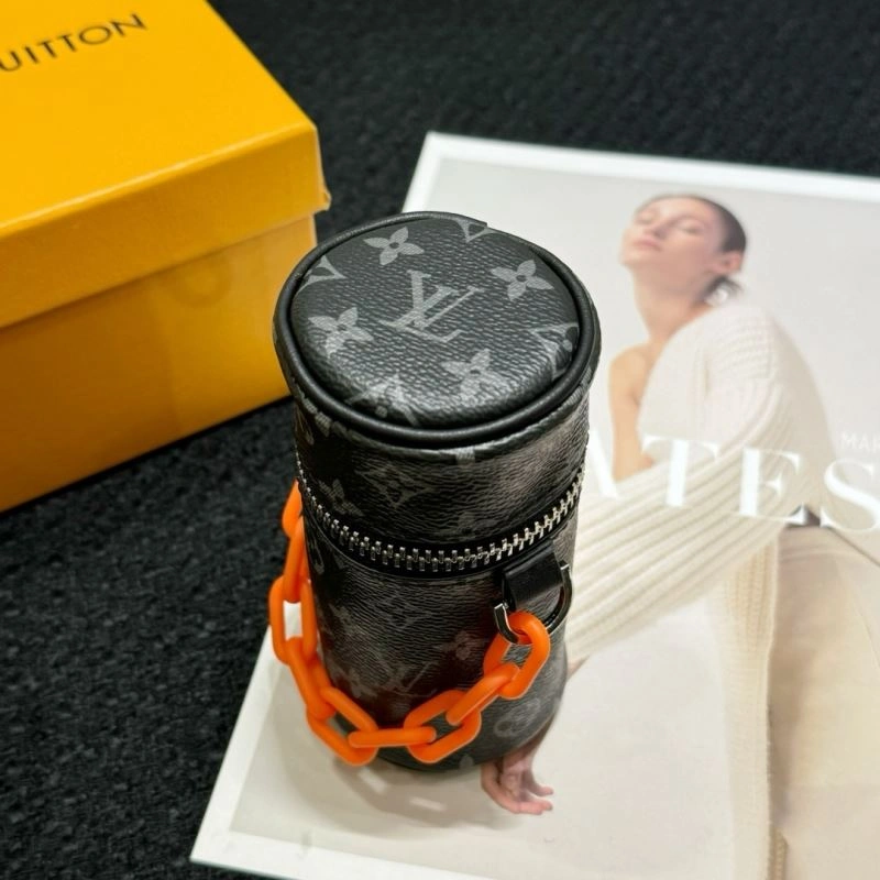 Louis Vuitton Ornaments ZipUp 269915