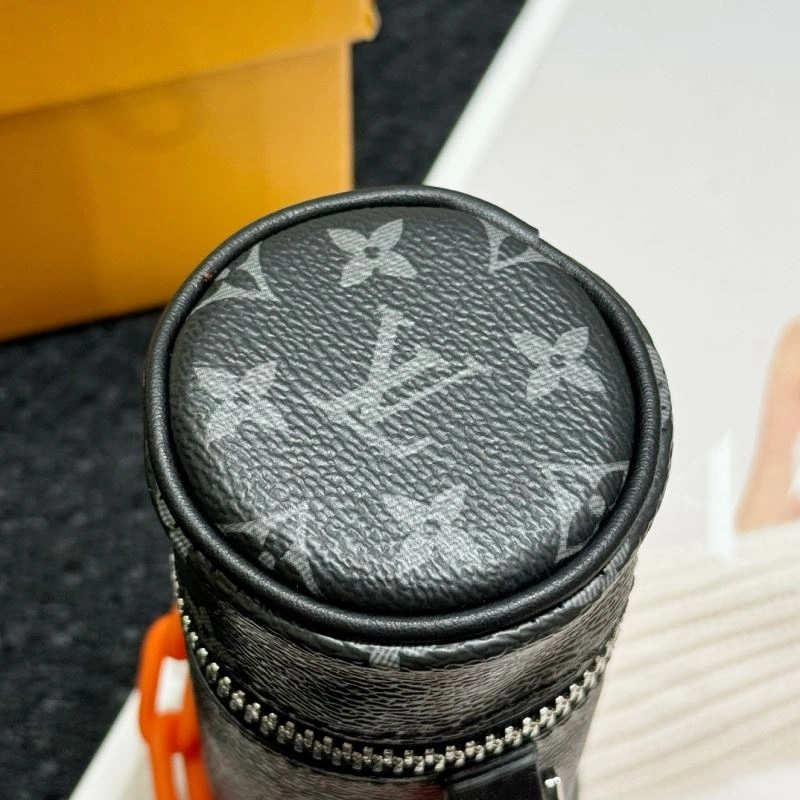 Louis Vuitton Ornaments ZipUp 269915