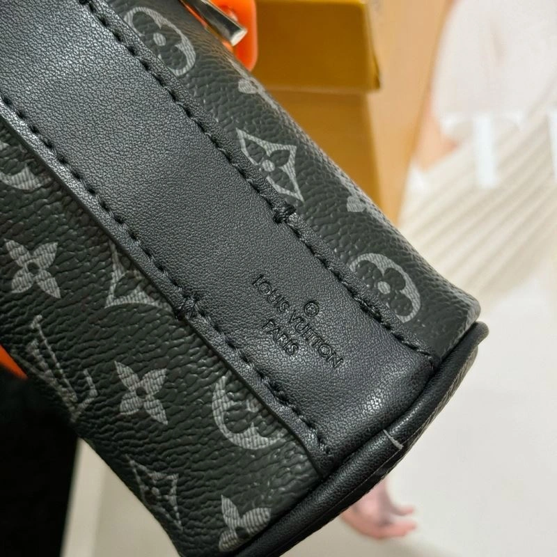 Louis Vuitton Ornaments ZipUp 269915