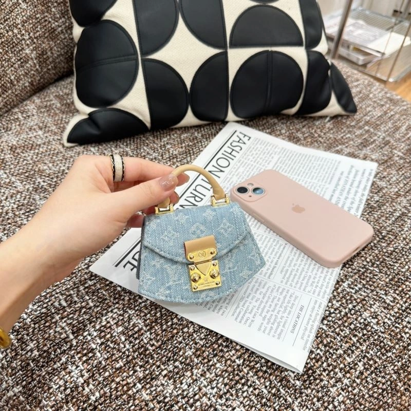 Louis Vuitton Ornaments Compact 269911