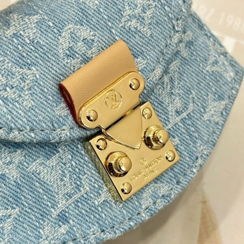 Louis Vuitton Ornaments Compact 269911