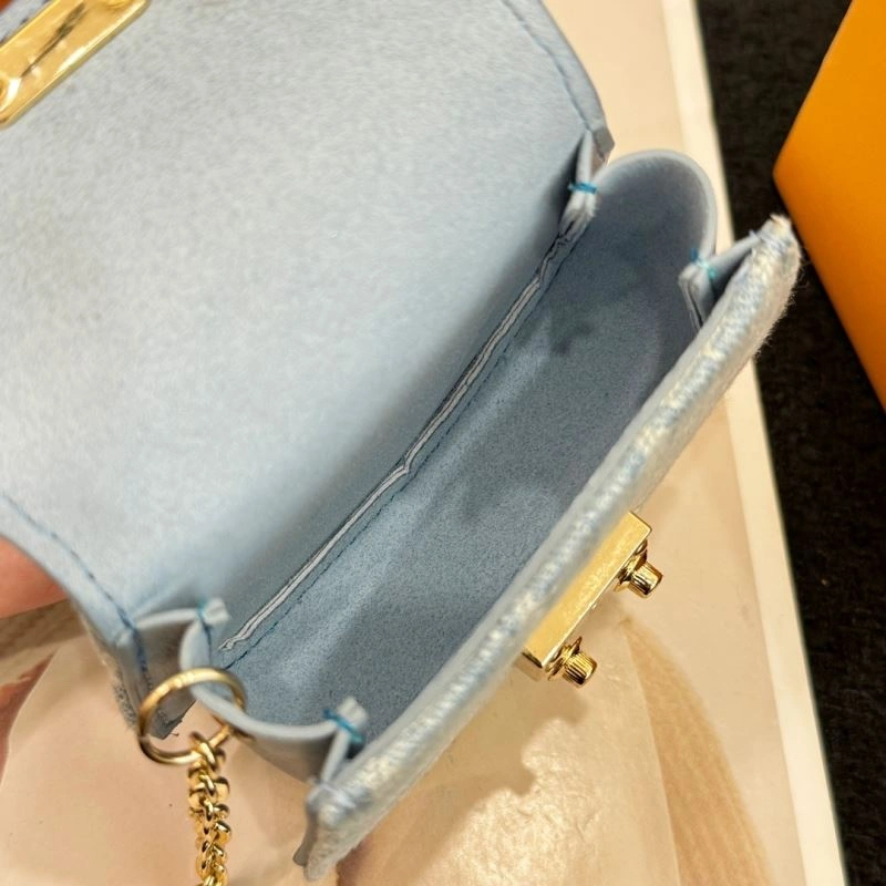 Louis Vuitton Ornaments Compact 269911