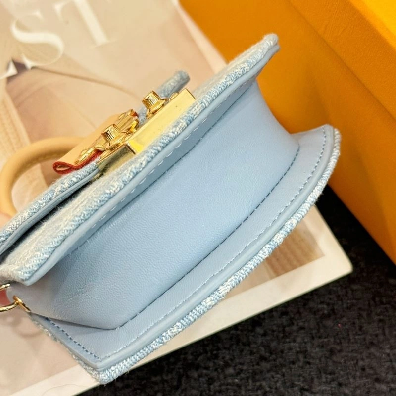 Louis Vuitton Ornaments Compact 269911
