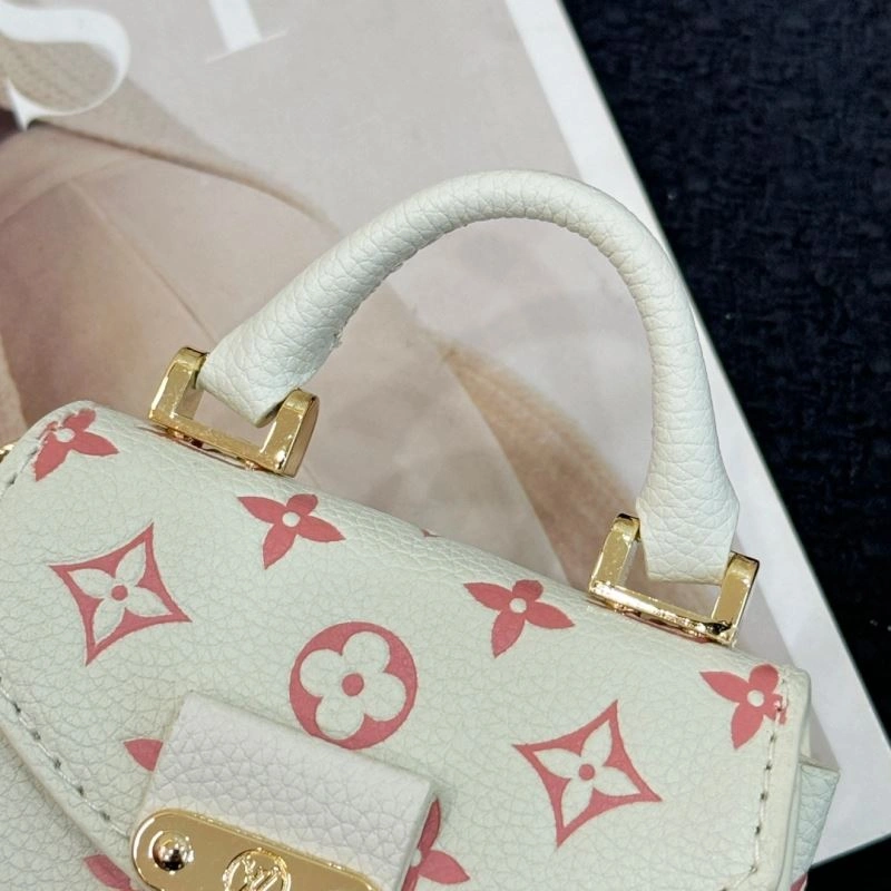 Louis Vuitton Ornaments Sustainable 269910