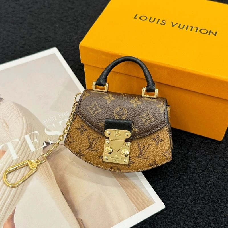 FreshLook Louis Vuitton Ornaments 269898