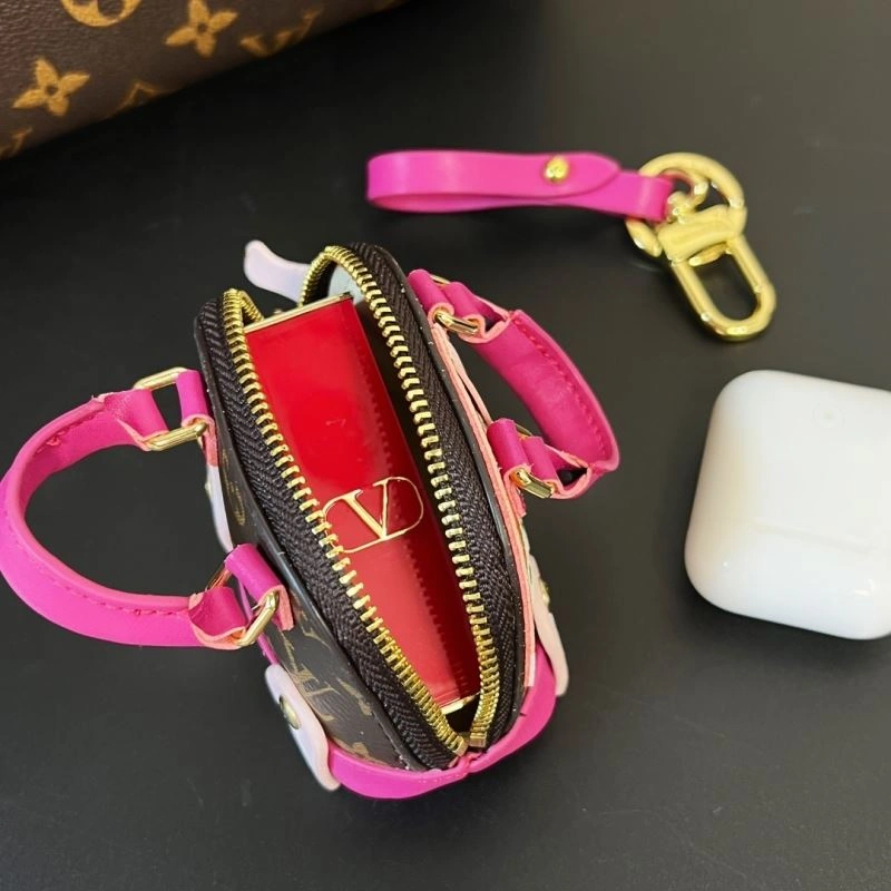 Stylish Louis Vuitton Ornaments 269908