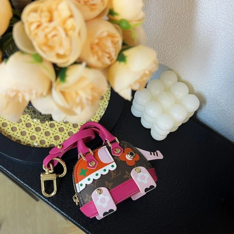Stylish Louis Vuitton Ornaments 269908