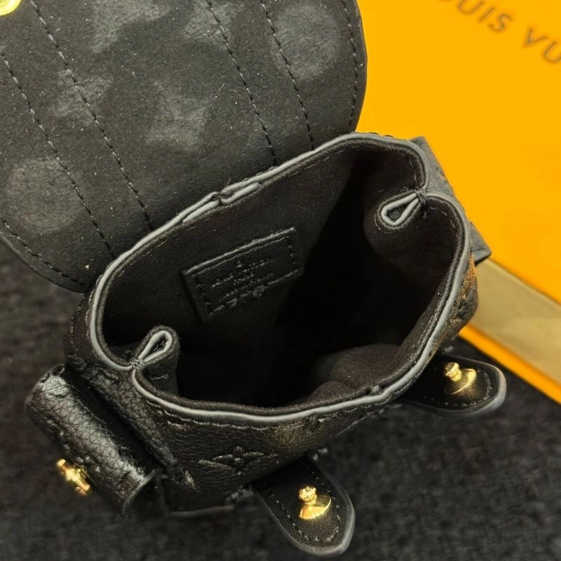 Louis Vuitton Ornaments SmoothTexture 269907