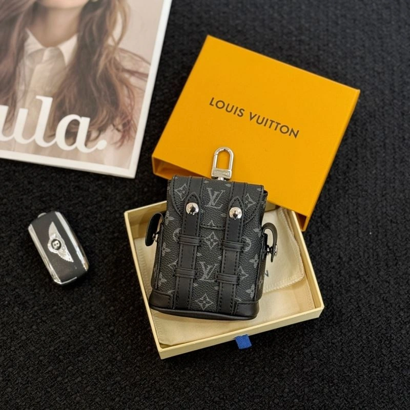 FreshLook Louis Vuitton Ornaments 269892