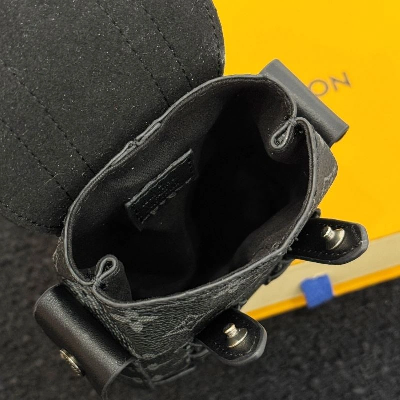 FreshLook Louis Vuitton Ornaments 269892