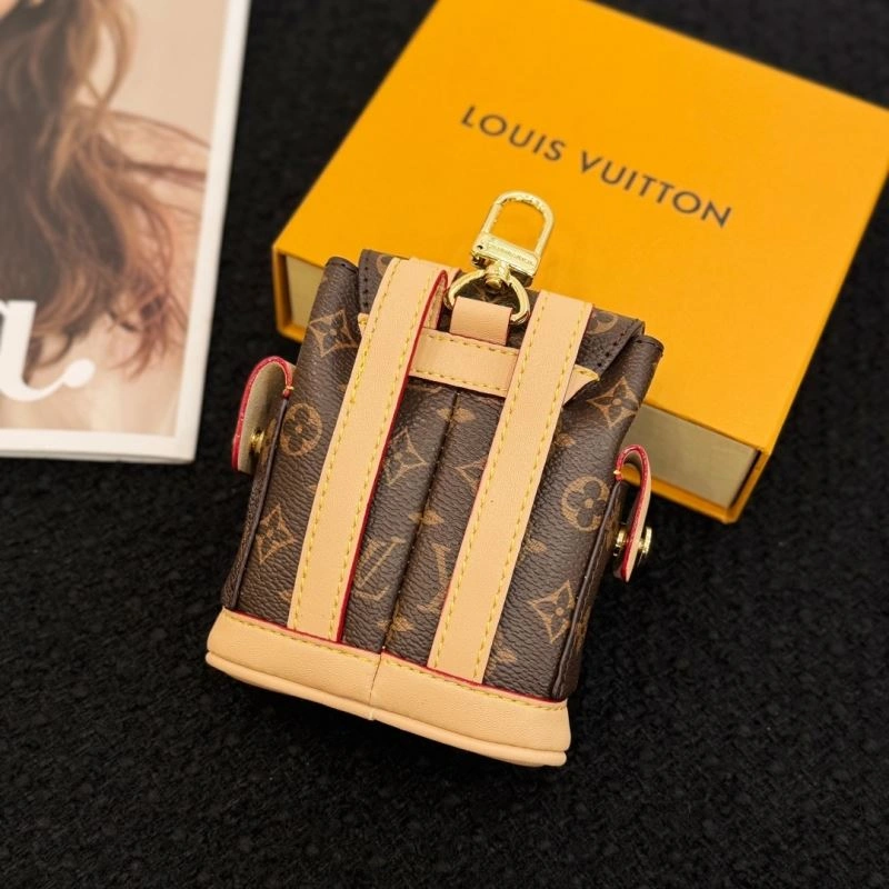 Fashionable Louis Vuitton Ornaments 269896