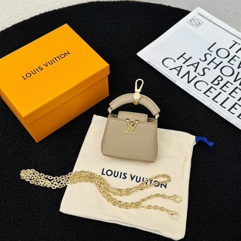SmoothTexture Louis Vuitton Ornaments 269698