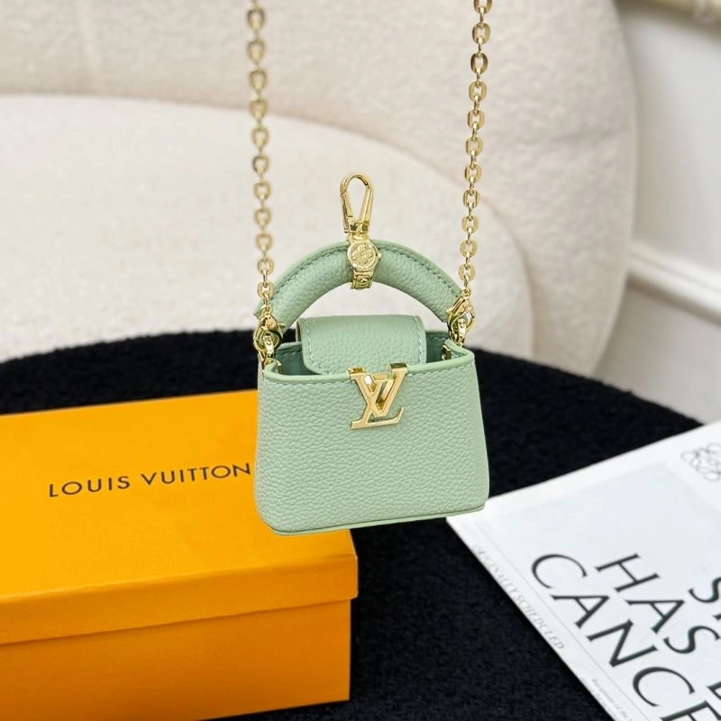 Louis Vuitton Ornaments Refined 269696
