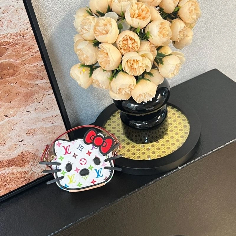 Resilient Louis Vuitton Ornaments 269693