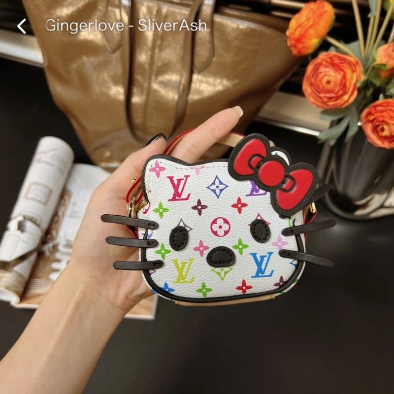 Resilient Louis Vuitton Ornaments 269693