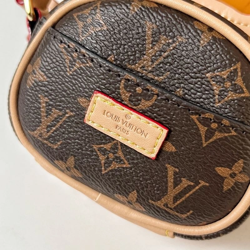 Louis Vuitton Ornaments Trendy 269692