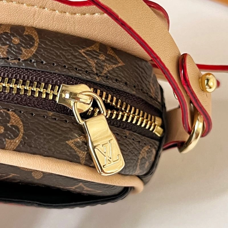 Louis Vuitton Ornaments Trendy 269692
