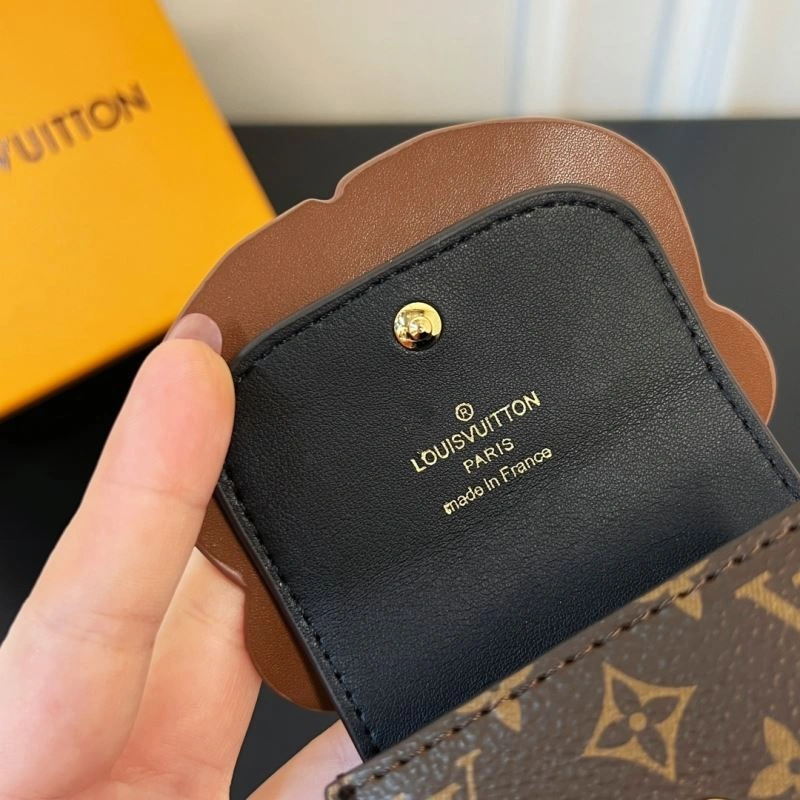 Durable Louis Vuitton Ornaments 269675