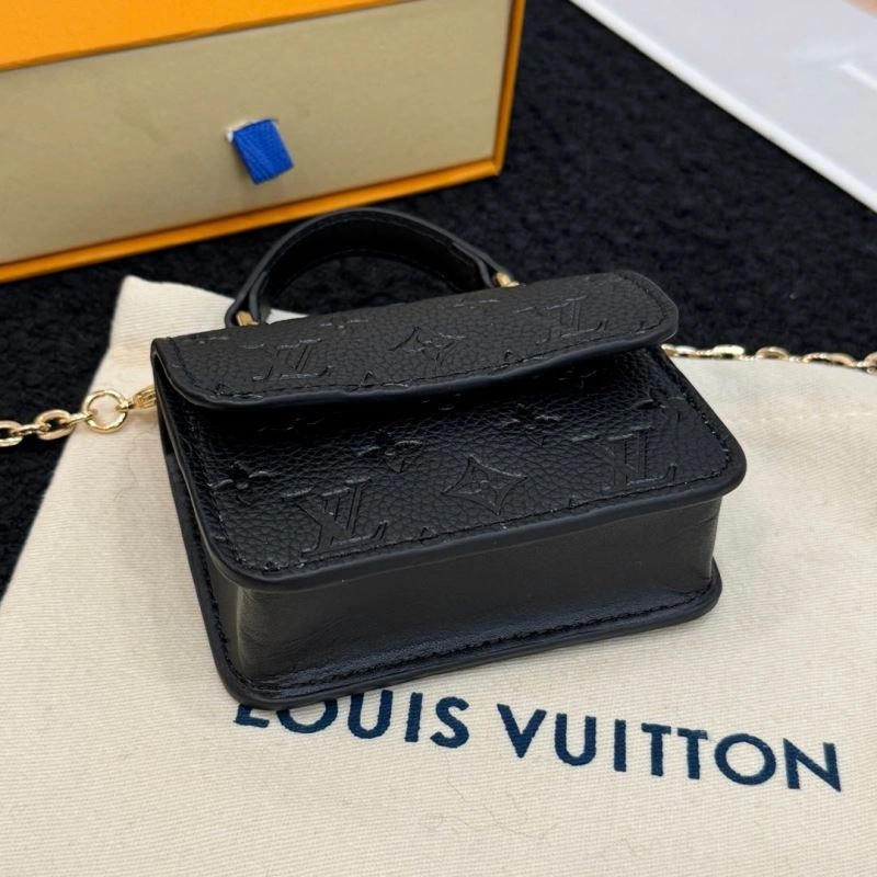Louis Vuitton Ornaments UrbanStyle 269663