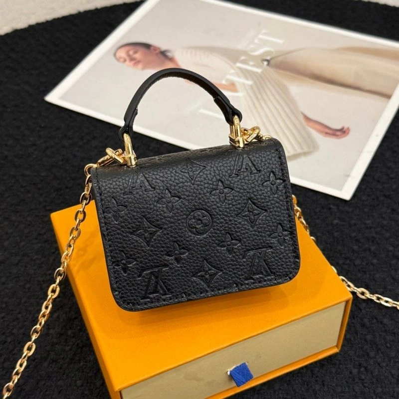 Louis Vuitton Ornaments UrbanStyle 269663