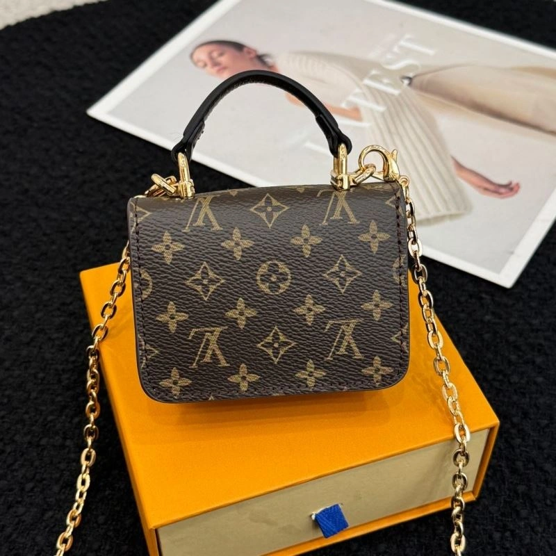 Louis Vuitton Ornaments TechFriendly 269670