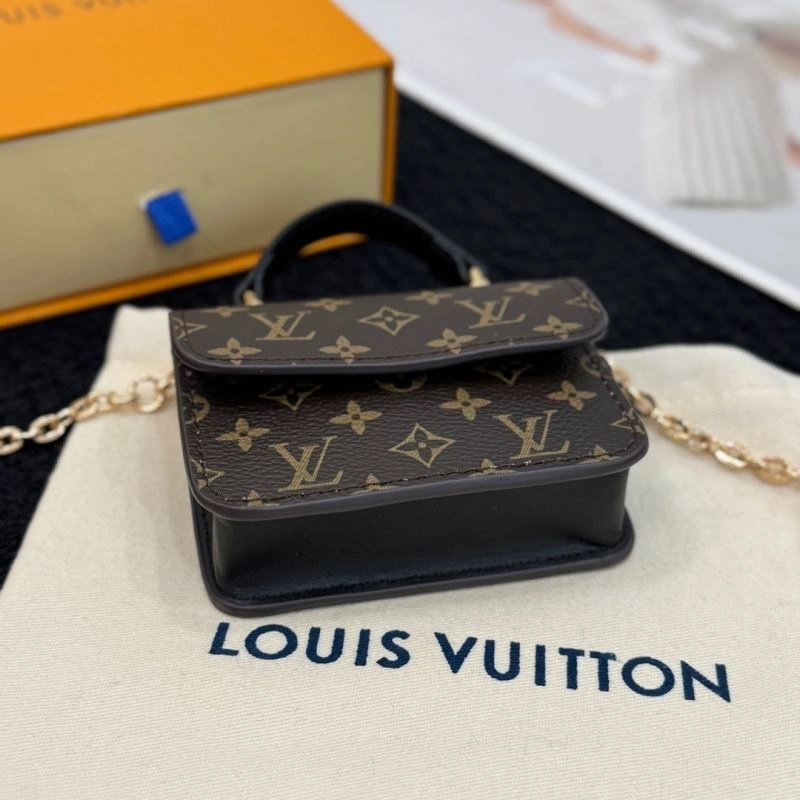 Louis Vuitton Ornaments TechFriendly 269670