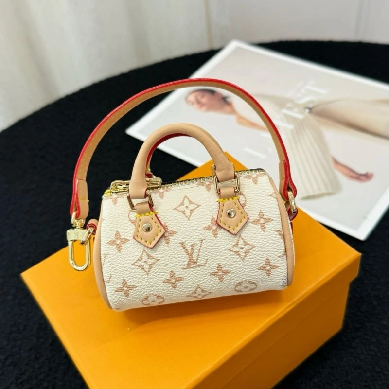 Elegant Louis Vuitton Ornaments 269671