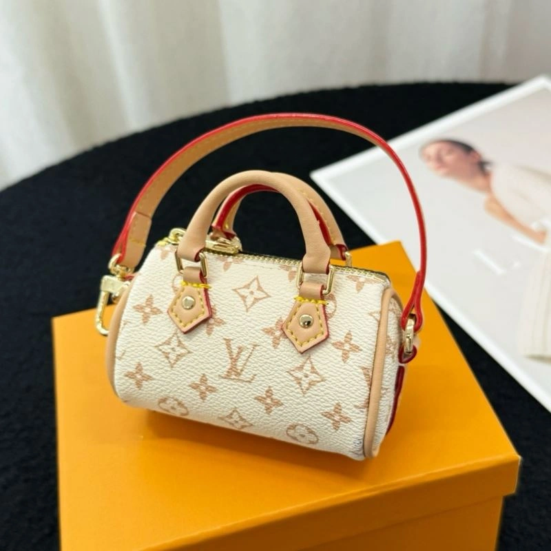 Elegant Louis Vuitton Ornaments 269671