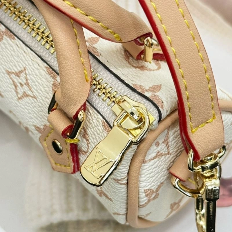 Elegant Louis Vuitton Ornaments 269671