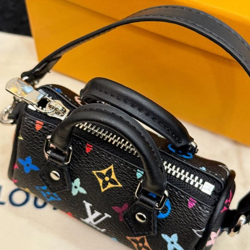 Chic Louis Vuitton Ornaments 269673
