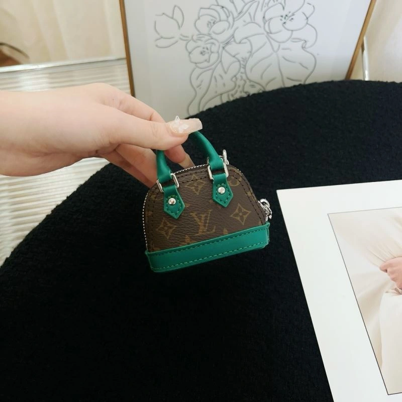 Louis Vuitton Ornaments RelaxedFit 269691