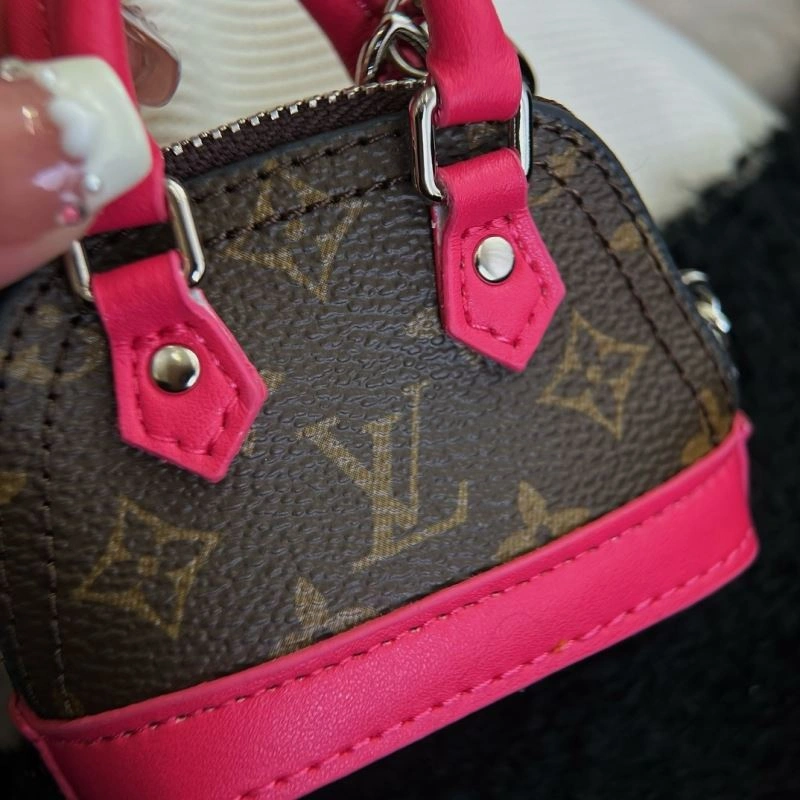 Sleek Louis Vuitton Ornaments 269690