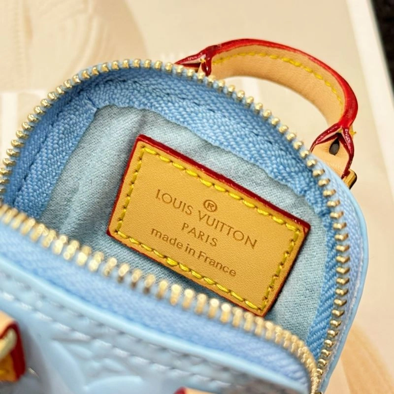 Louis Vuitton Ornaments Neat 269678