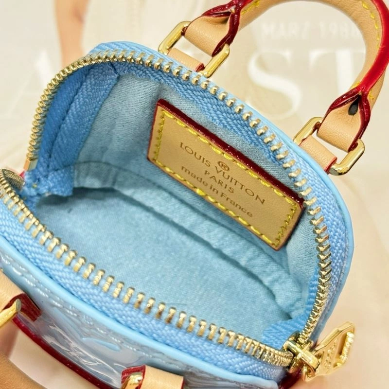 Louis Vuitton Ornaments Neat 269678