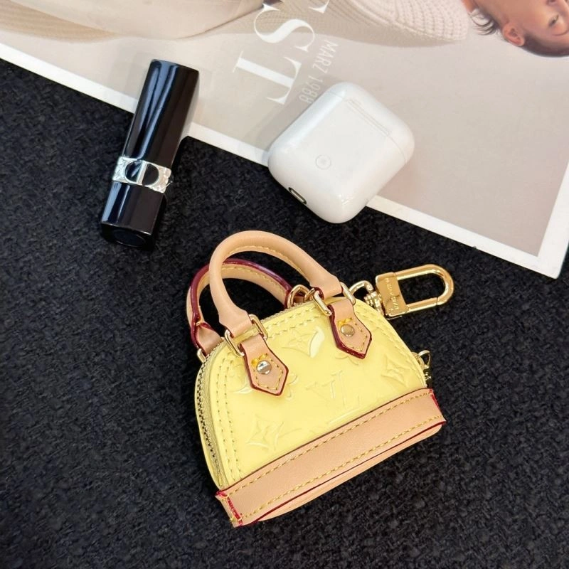 Lightweight Louis Vuitton Ornaments 269658