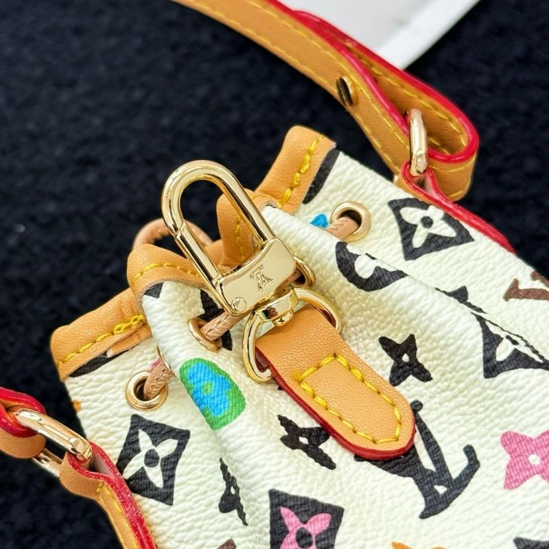 Louis Vuitton Ornaments Efficient 269376