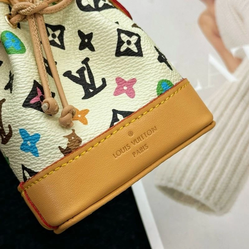 Louis Vuitton Ornaments Efficient 269376