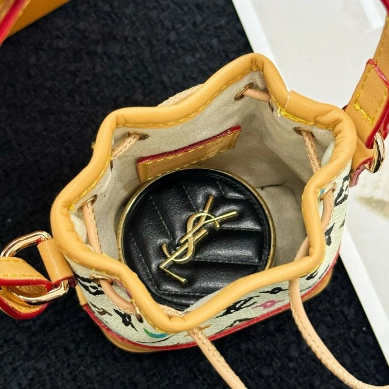 Louis Vuitton Ornaments Efficient 269376