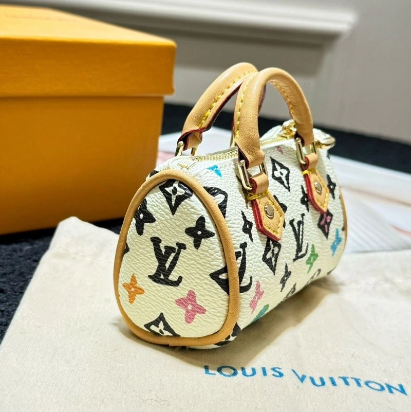 Louis Vuitton Ornaments Comfortable 269377