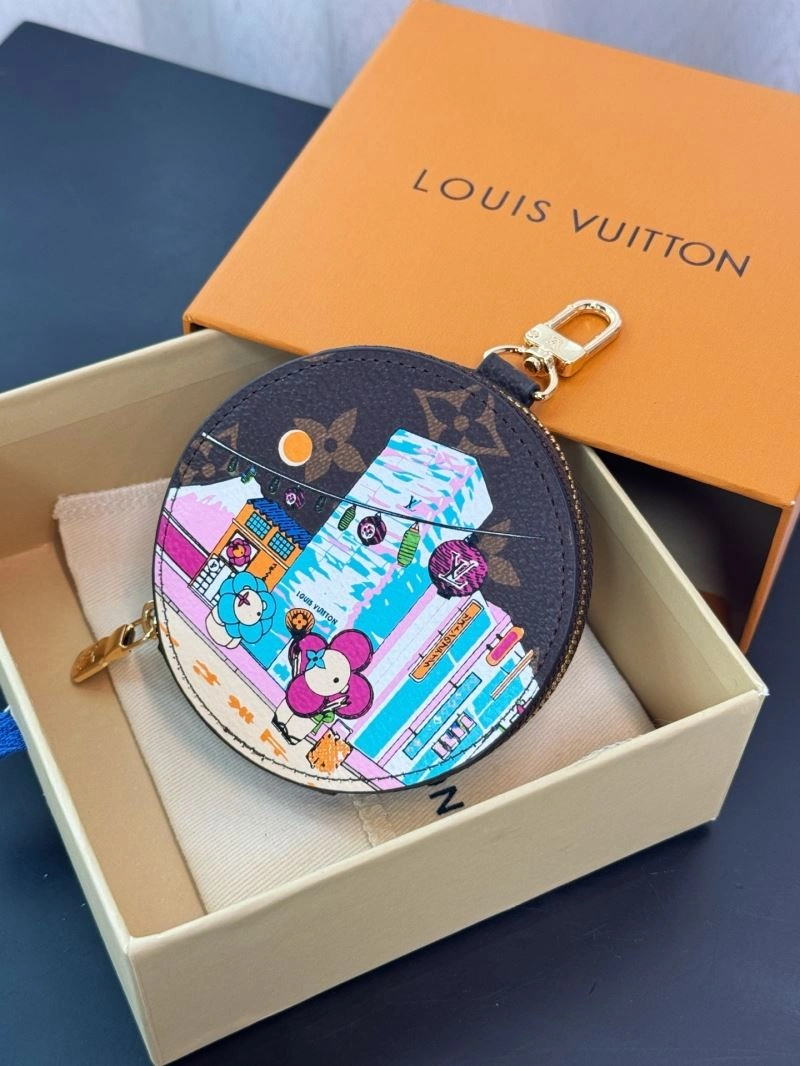 Louis Vuitton Ornaments Supportive 269368