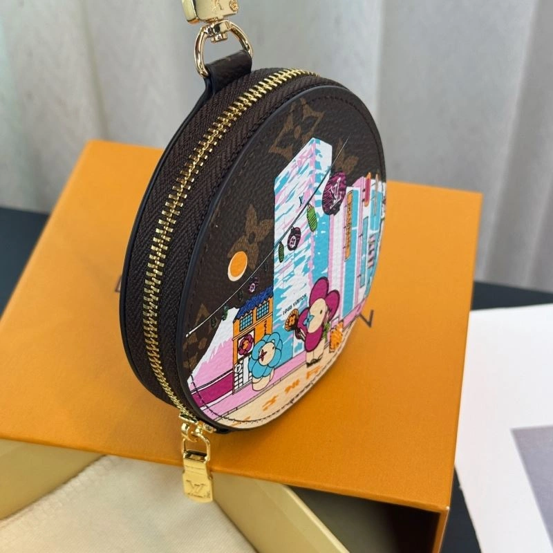 Louis Vuitton Ornaments Supportive 269368