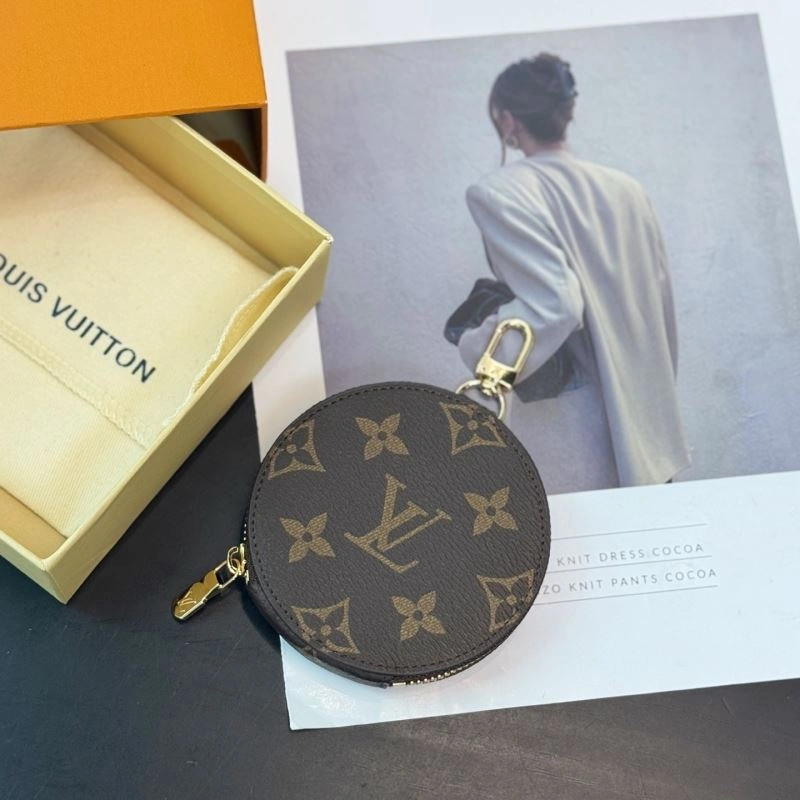 Classic Louis Vuitton Ornaments 269371