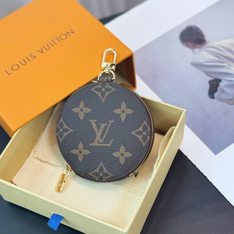 Trendsetting Louis Vuitton Ornaments 269387